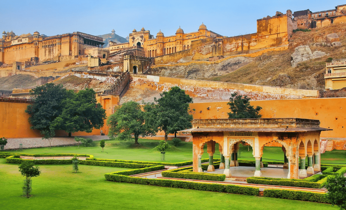 Amer Fort Jaipur History, Structure Layout, Entry Fee, Nearby Attractions