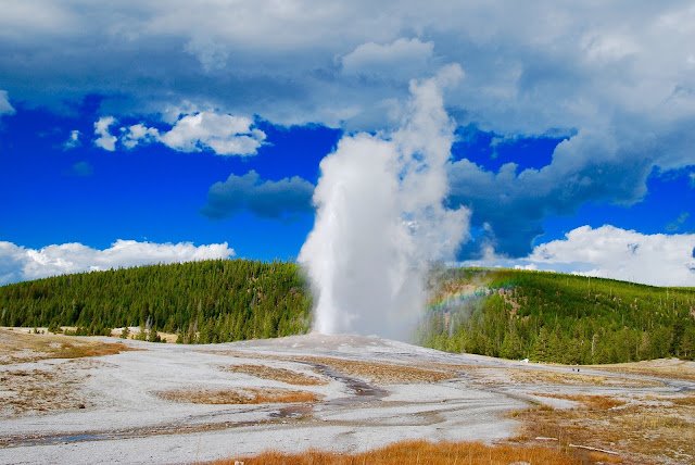 Old Faithful, Yellowstone National Park