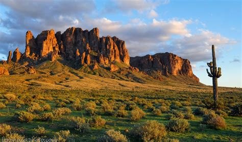 Superstition Mountains – Phoenix, Arizona